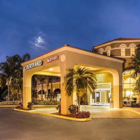 Courtyard By Marriott Fort Lauderdale North/Cypress Creek-2