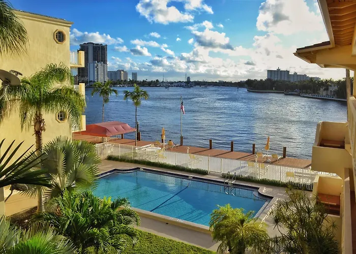 Fort Lauderdale Yacht & Beach Club 316